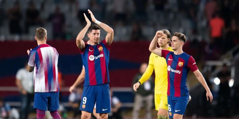 FC Barcelona - Lối Chơi Tấn Công Đặc Trưng